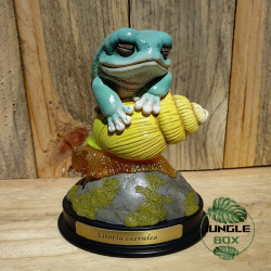 Figurine grenouille litoria escargot caerulea