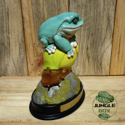 frog figurine