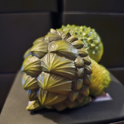 figurine-tortue-alligator de dos