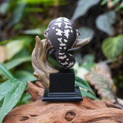 Figurine Gecko sur Socle – Décoration Nature & Terrarium